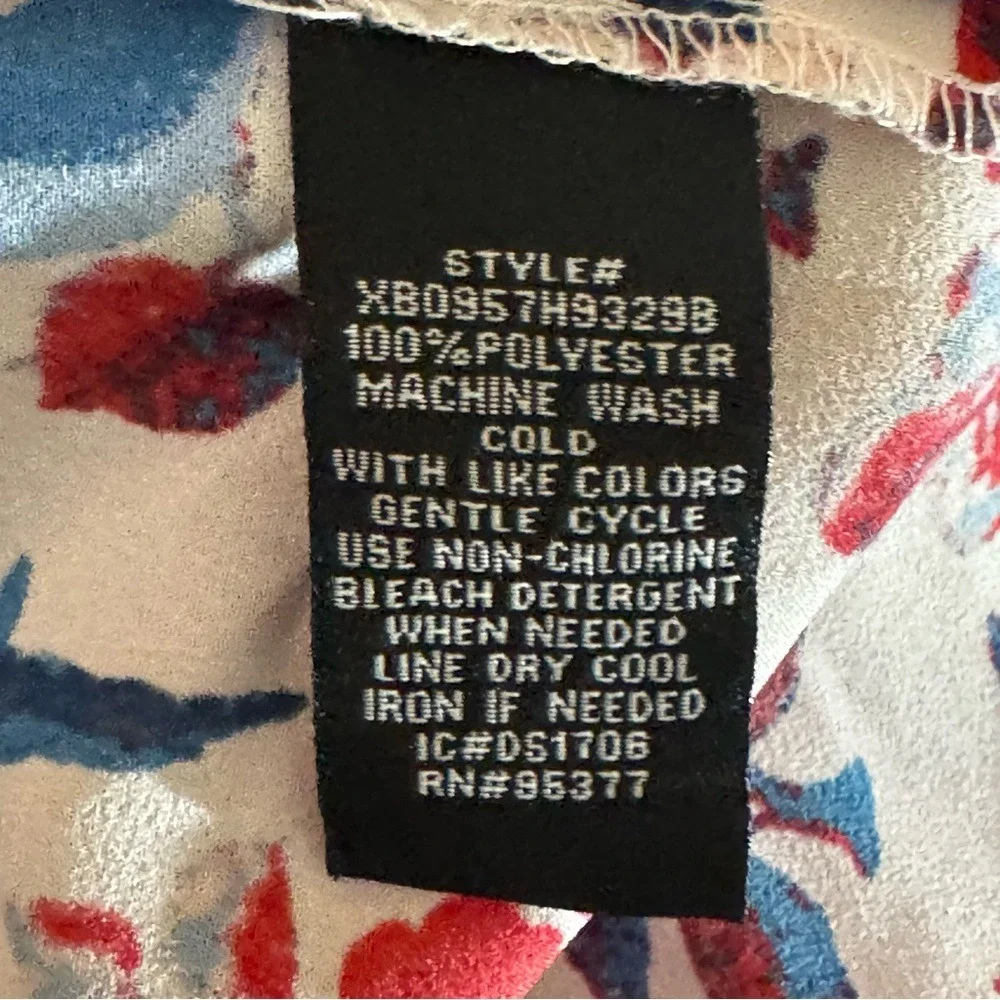 Sanctuary Pink Blouse with Red & Blue Floral Bird Print - Picture 6 of 11